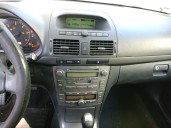 toyota avensis berlina (t25) del año 2005
