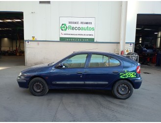renault megane i fase 2 berlina (ba0) del año 2001