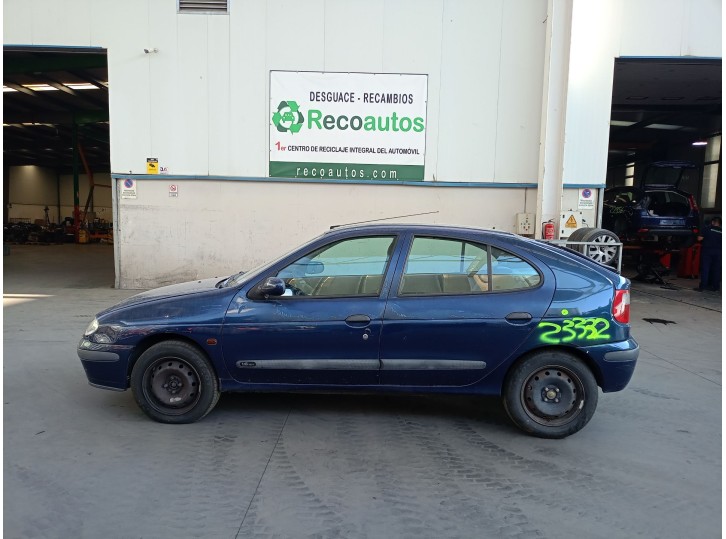 renault megane i fase 2 berlina (ba0) del año 2001