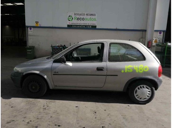 opel corsa b del año 1996