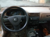 seat inca (6k9) del año 2001