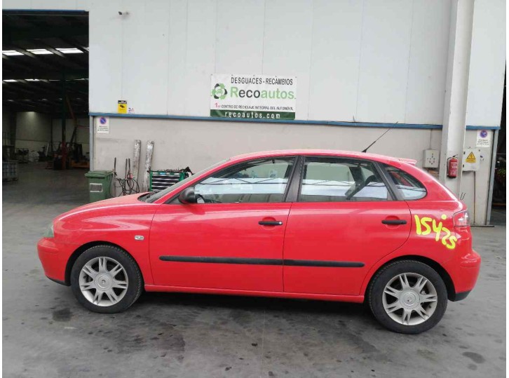 seat ibiza (6l1) del año 2002