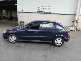 opel astra g berlina del año 2000
