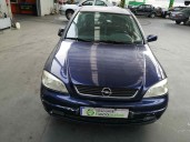 opel astra g berlina del año 2000