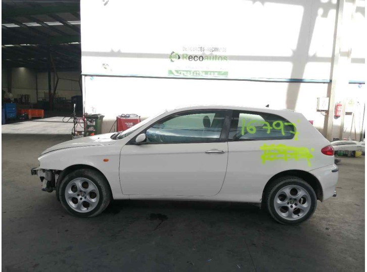alfa romeo 147 (190) del año 2001