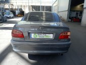 toyota avensis berlina (t 22) del año 2002
