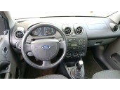 ford fiesta (cbk) del año 2003