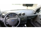 ford fiesta (cbk) del año 2003