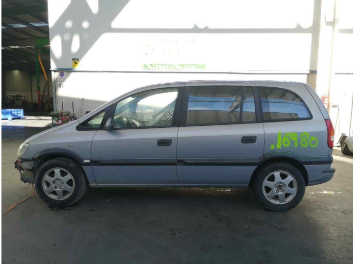 opel zafira a del año 2001
