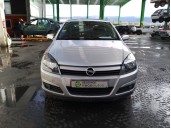 opel astra h berlina del año 2004