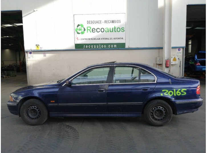 bmw serie 5 berlina (e39) del año 2000