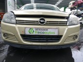 opel astra h berlina del año 2004