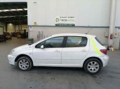Peugeot 307 (S1) from the year 2005