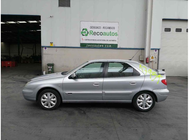 citroën xsara berlina del año 2001