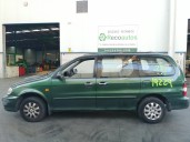 kia carnival del año 2000