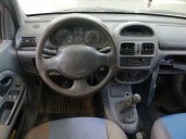 renault clio ii fase i (b/cbo) del año 2000