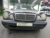 mercedes-benz clase e (w210) berlina del año 1997