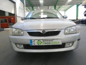 mazda 323 berlina f/s (bj) del año 2000