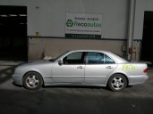 mercedes-benz clase e (w210) berlina diesel del año 2001
