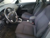 ford mondeo iii sedán (b4y) del año 2003