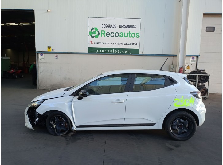 renault clio v (b7_) del año 2024