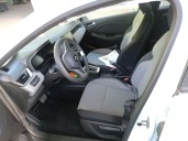 renault clio v (b7_) del año 2024