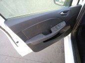 renault clio v (b7_) del año 2024