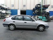 toyota corolla (e11) del año 1998