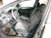 opel astra h (a04) del año 2005