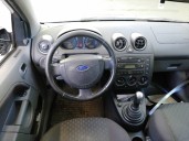 ford fiesta (cbk) del año 2002