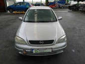 opel astra g berlina del año 2000