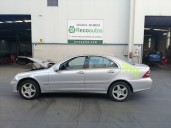 mercedes-benz clase c (w203) berlina del año 2001
