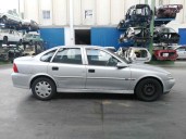opel vectra b berlina del año 2001