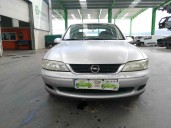 opel vectra b berlina del año 2001