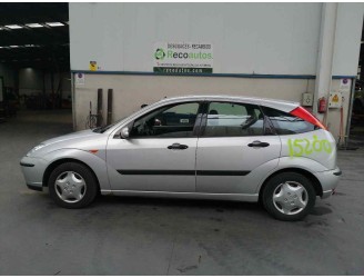 ford focus berlina (cak) del año 2002