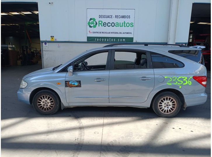 ssangyong rodius i from the year 2005