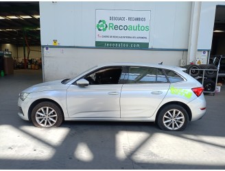 skoda scala (nw1) del año 2021