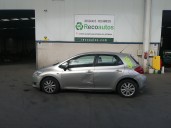 toyota auris del año 2009