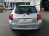 toyota auris del año 2009