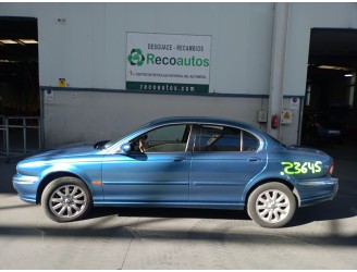 jaguar x-type from the year 2001