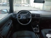 volkswagen golf iv berlina (1j1) del año 2001