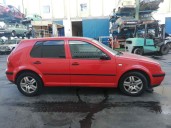 volkswagen golf iv berlina (1j1) del año 2001