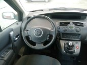 renault scenic ii del año 2008