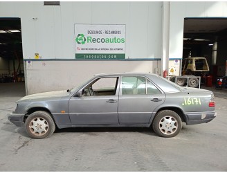 mercedes-benz clase e (w124) berlina del año 1997