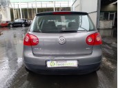 volkswagen golf v berlina (1k1) del año 2005