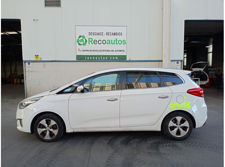 kia carens iv from the year 2014