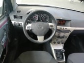 opel astra h berlina del año 2007
