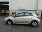 toyota auris del año 2008