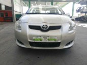 toyota auris del año 2008