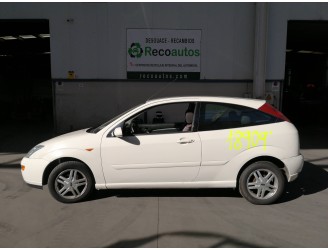 ford focus berlina (cak) del año 2001